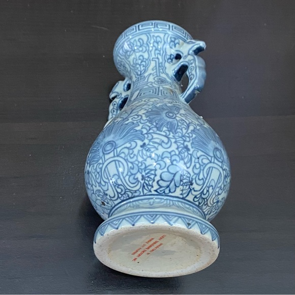 Vintage Asian Blue/White Ceramic Porcelain 5.25” Vase - Picture 10 of 15